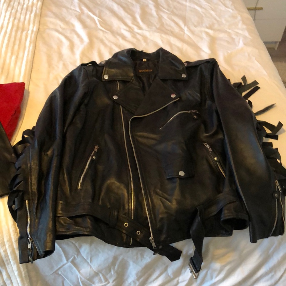 Black Leather Moto Jacket with Zip Details - Unbranded
